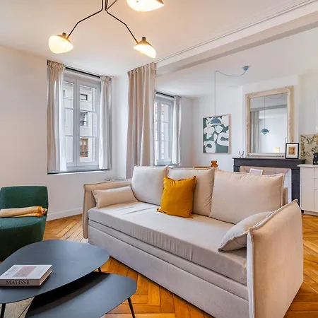 Le Chic De Dizier Apartment *