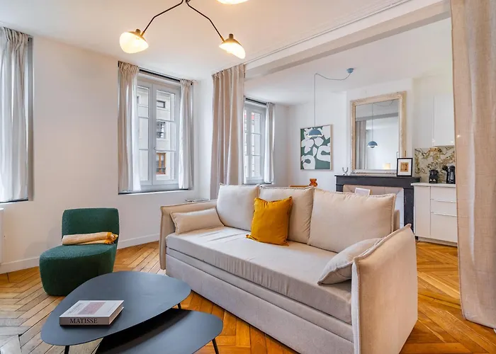 Le Chic De Dizier Apartmán *