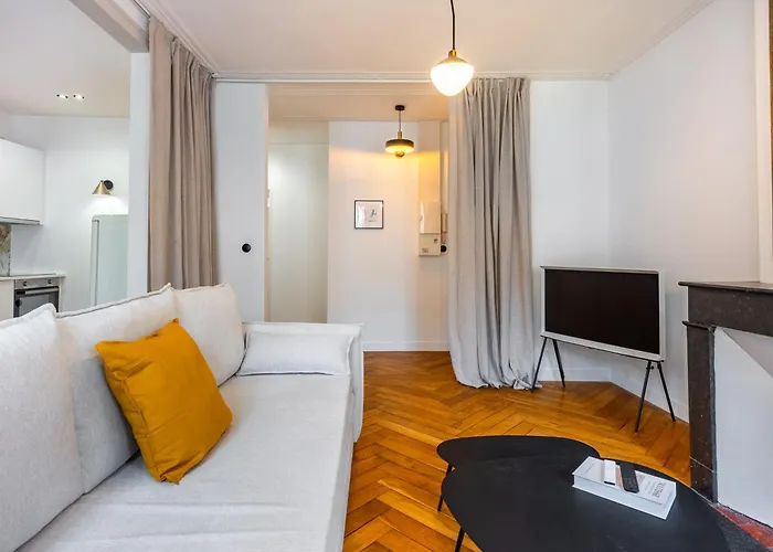 Le Chic De Dizier * Νανσύ